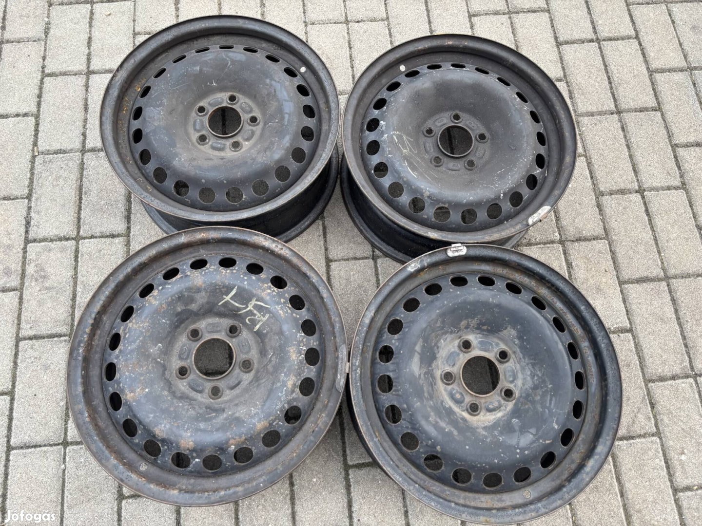 5x108 16" lemezfelni Ford Volvo acél felni 