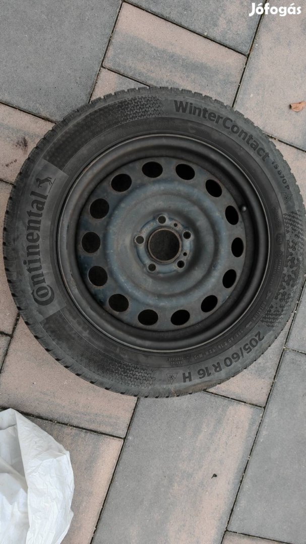 5x108 16 colos felni téligumival 
