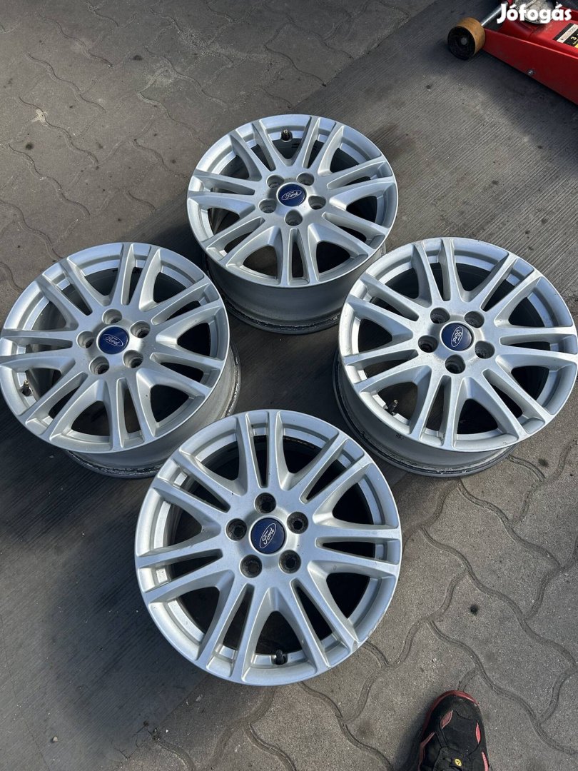 5x108 16 gyári Ford 