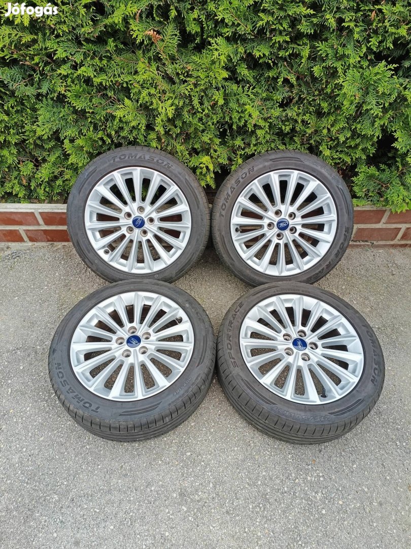 5x108 17 / 17" Gyári Ford alufelni 215/50 R17 nyári gumi, szenzorok