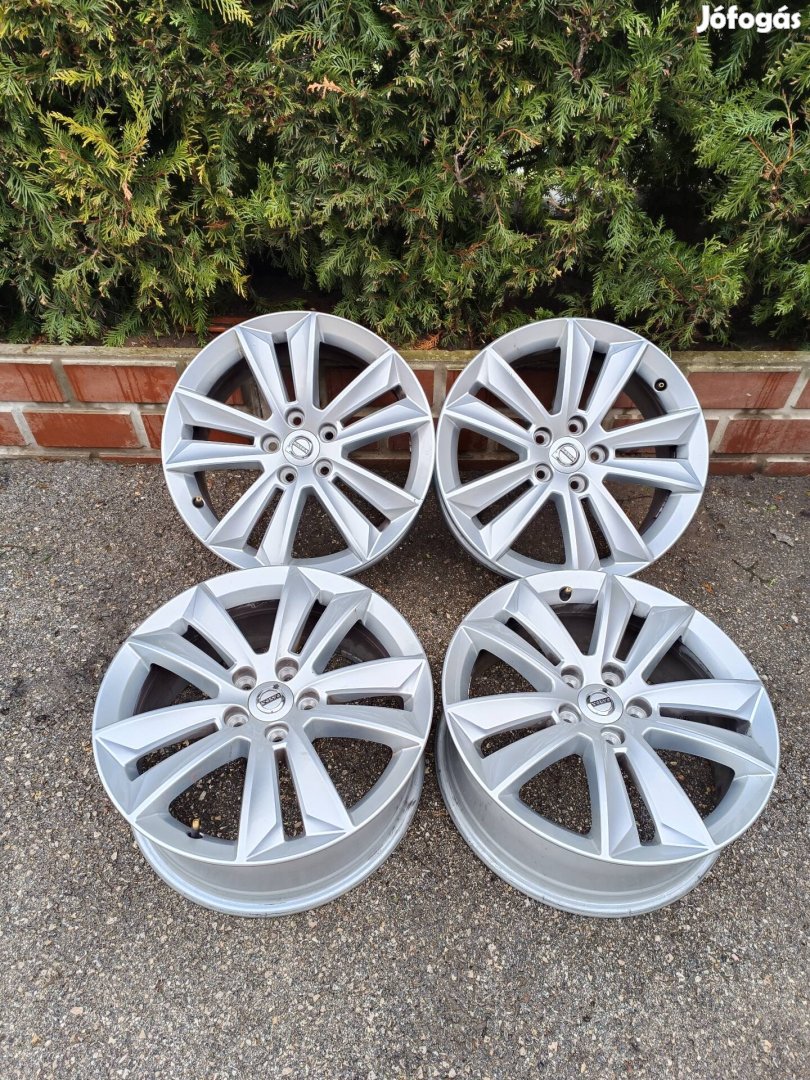 5x108 17 / 17" Gyári Volvo / Ford alufelni