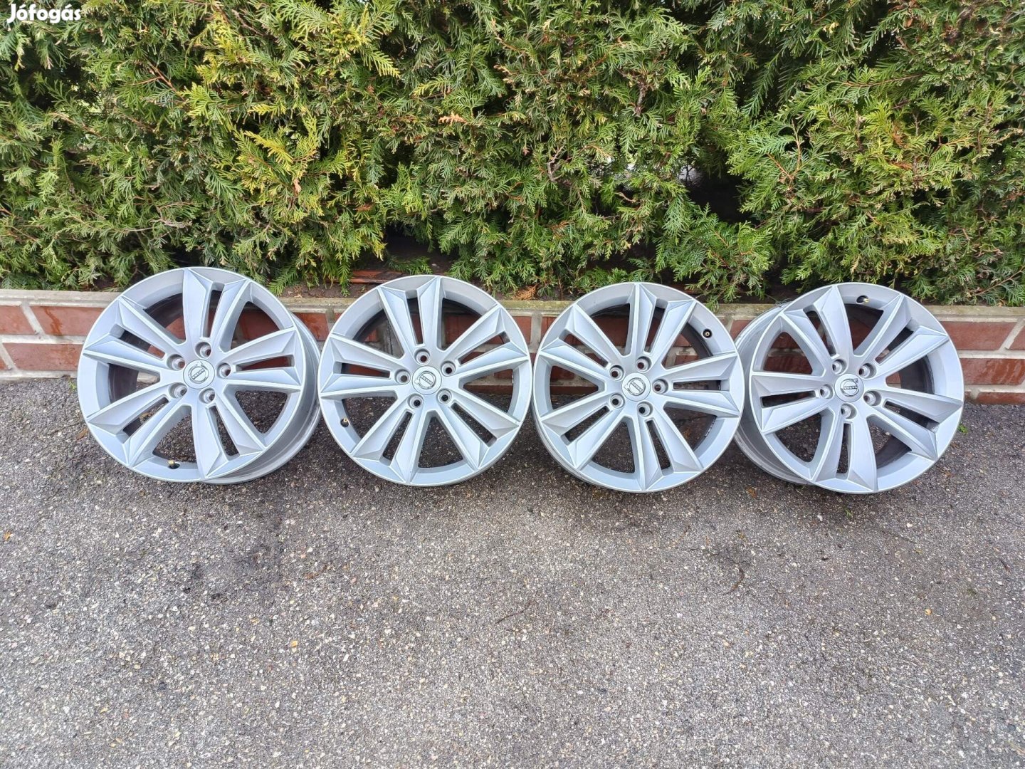 5x108 17 / 17" Gyári Volvo / Ford alufelni