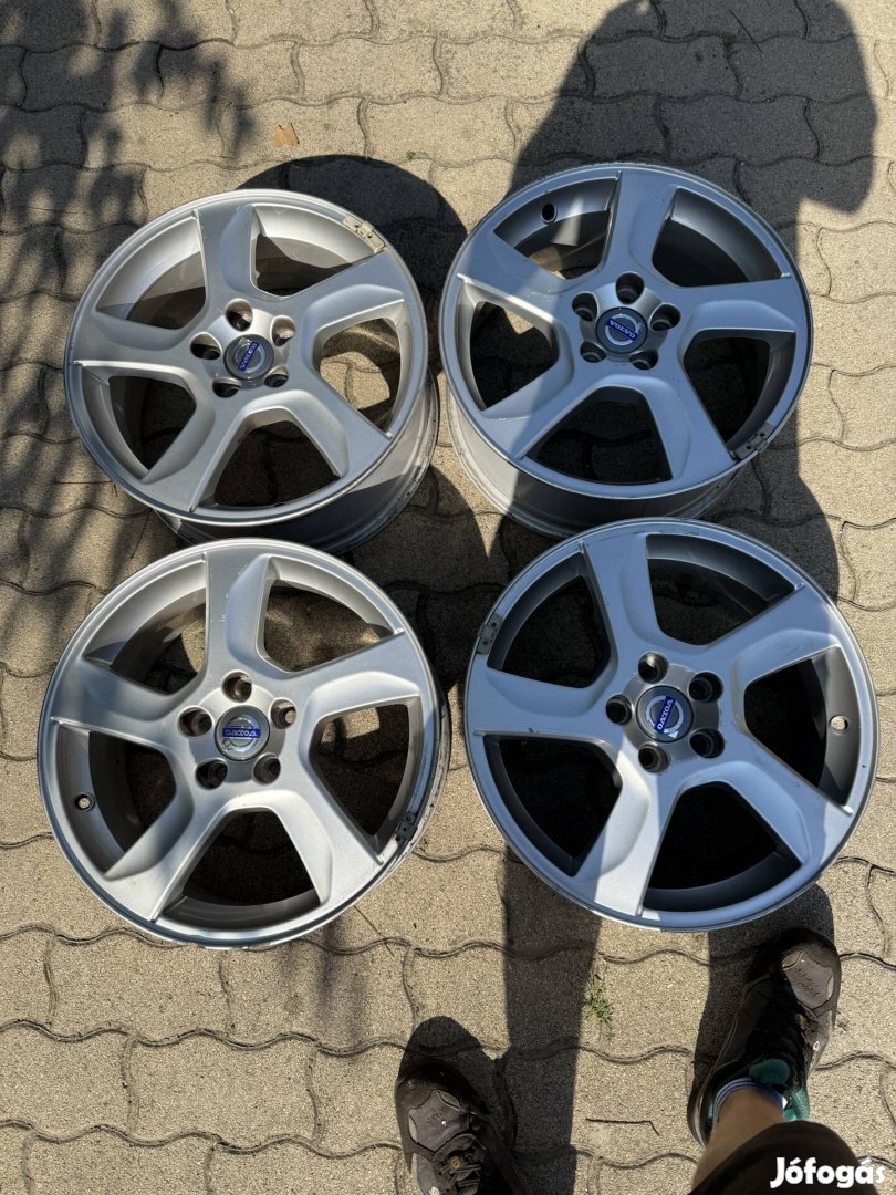 5x108 17 gyári Volvo 
