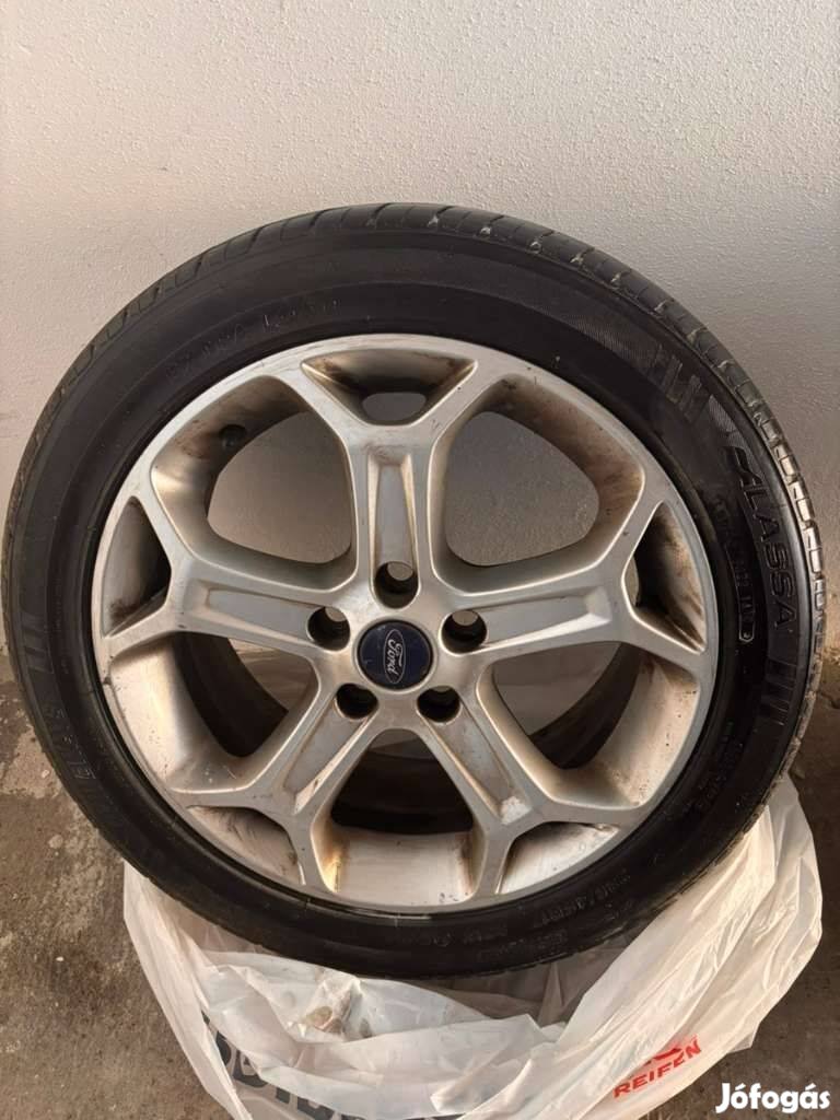 5x108 17es Ford alufelni nyári gumikkal eladó