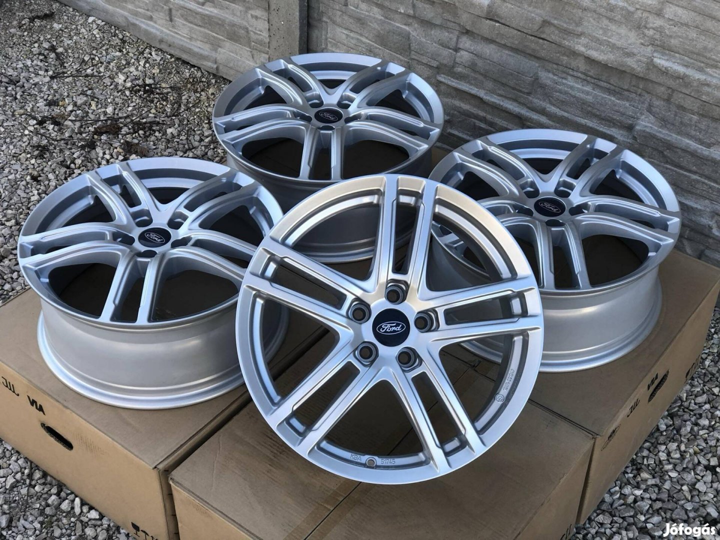 5x108 18" Dezent Ford Volvo Alufelni 18 col 