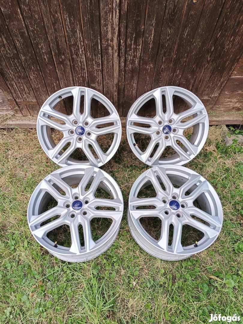 5x108 18 / 18" Gyári Ford alufelni, szenzorokkal együtt