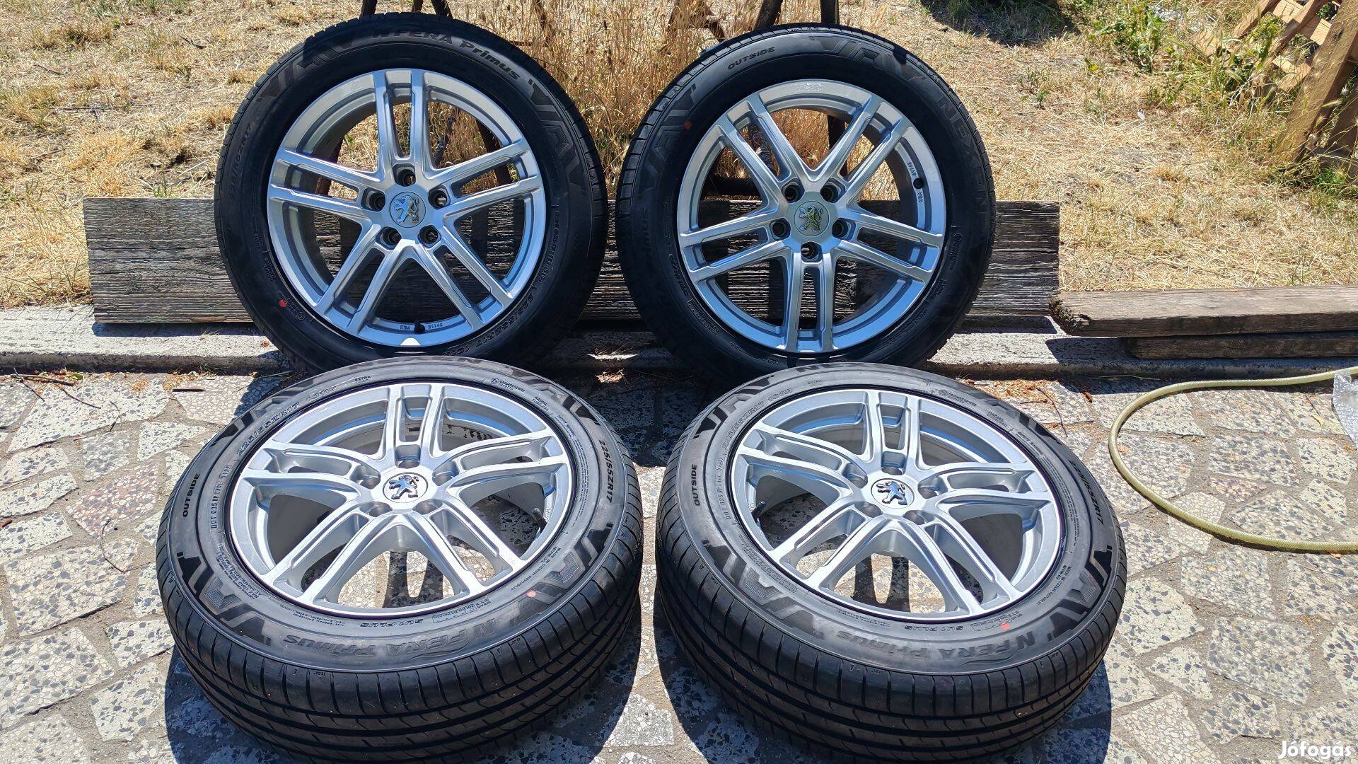 5x108 R17 - Peugeot Traveller