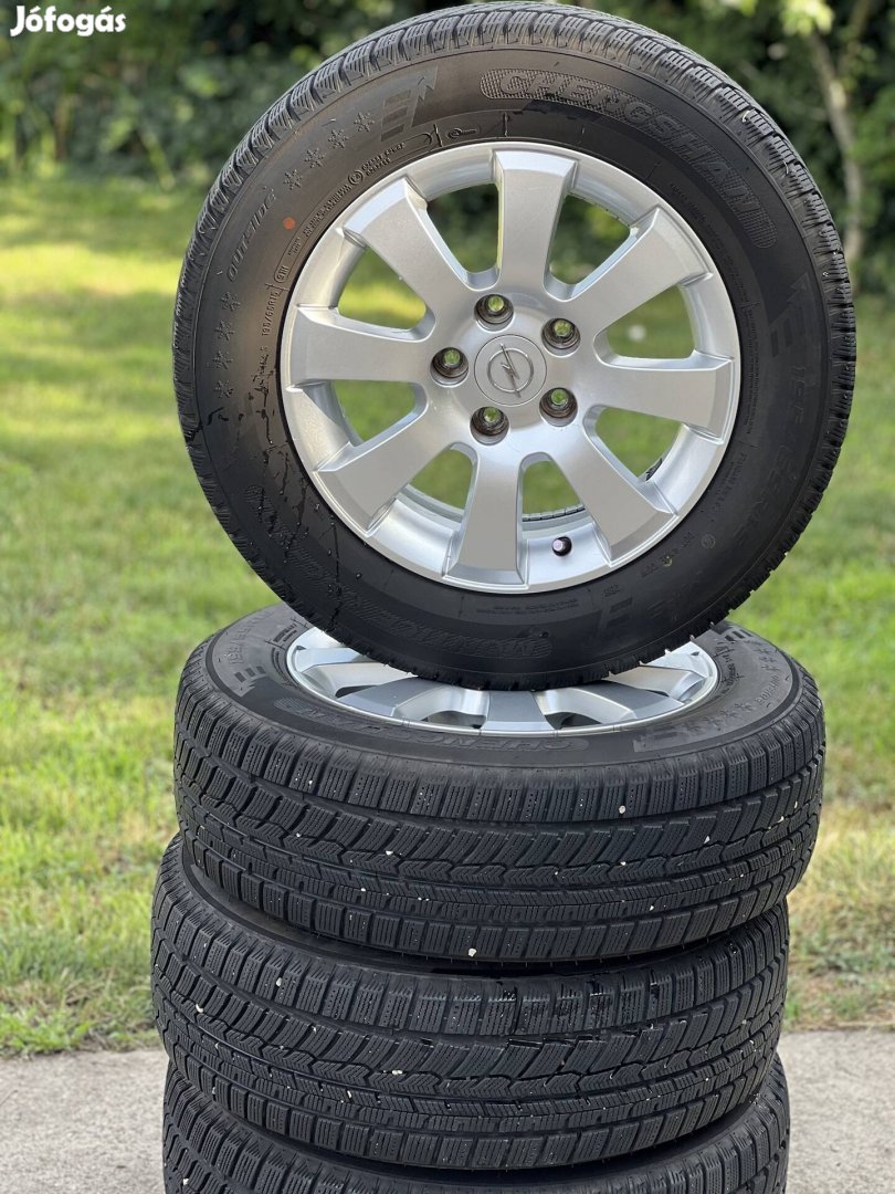 5x110 15" gyári Opel alufelni, Újszerű téligumival!