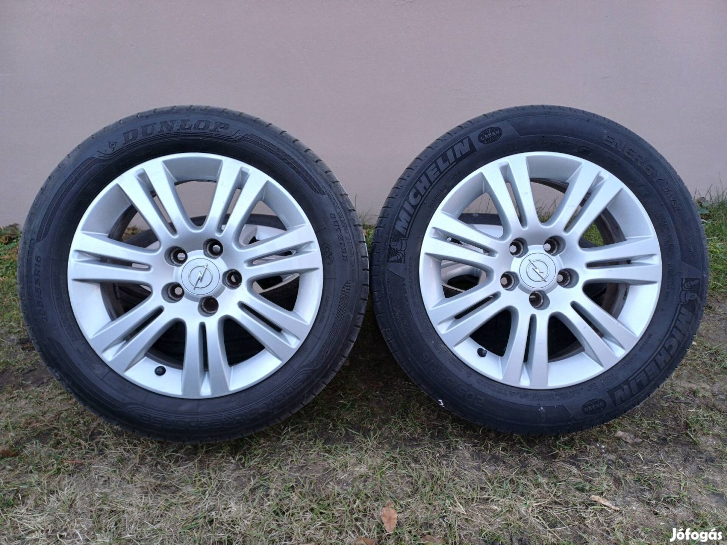 5x110 R16 Opel alufelni 205/55R16 nyári gumikkal