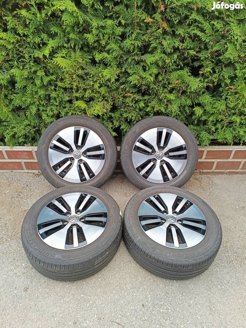 5x112 16 / 16" Gyári Volkswagen alufelni 205/55 R16 nyári gumi