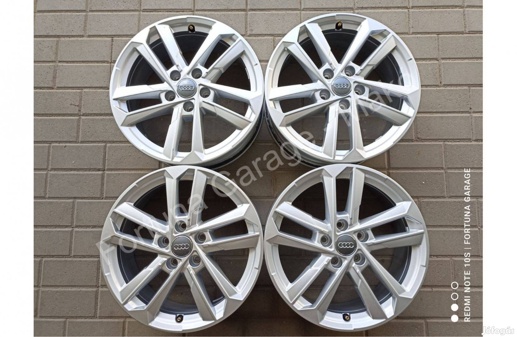 5x112 17" Audi A3 (8Y0) újszerű alufelni garnitúra