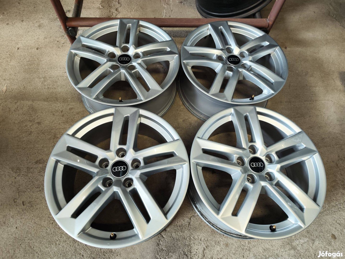 5x112 17" Gyári Audi A4 B9 Alufelni Felni 90Garage #765