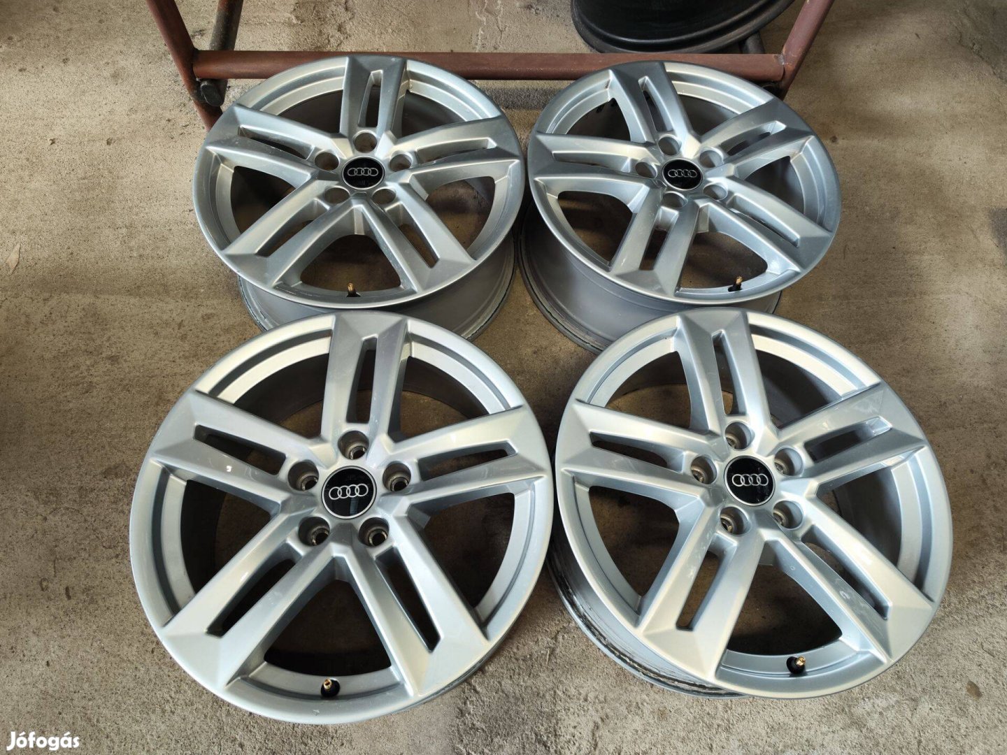 5x112 17" Gyári Audi A4 B9 Alufelni Felni 90Garage #765