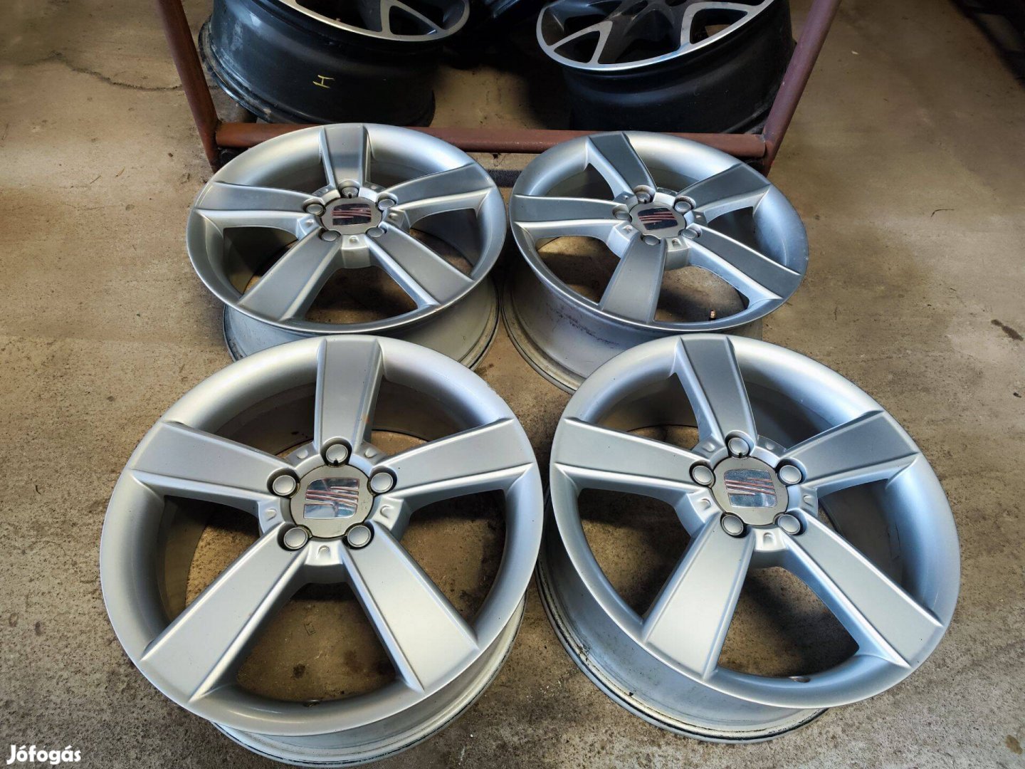 5x112 17" Gyári Seat Leon Alufelni Felni 90Garage #950