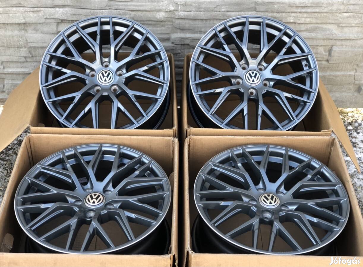 5x112 17" MaM Rs4 Vw Audi Skoda Seat Alufelni 17 col 