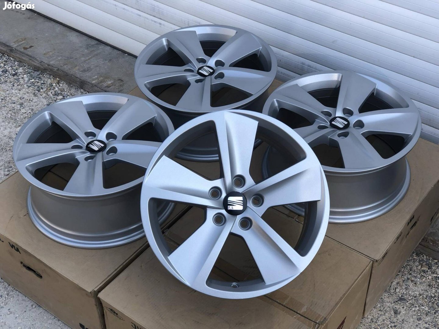 5x112 17" Új Gyári Seat Leon 5F Alufelni 17 col