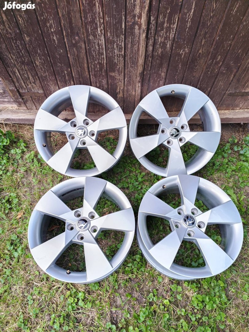 5x112 17 / 17" Gyári Skoda alufelni