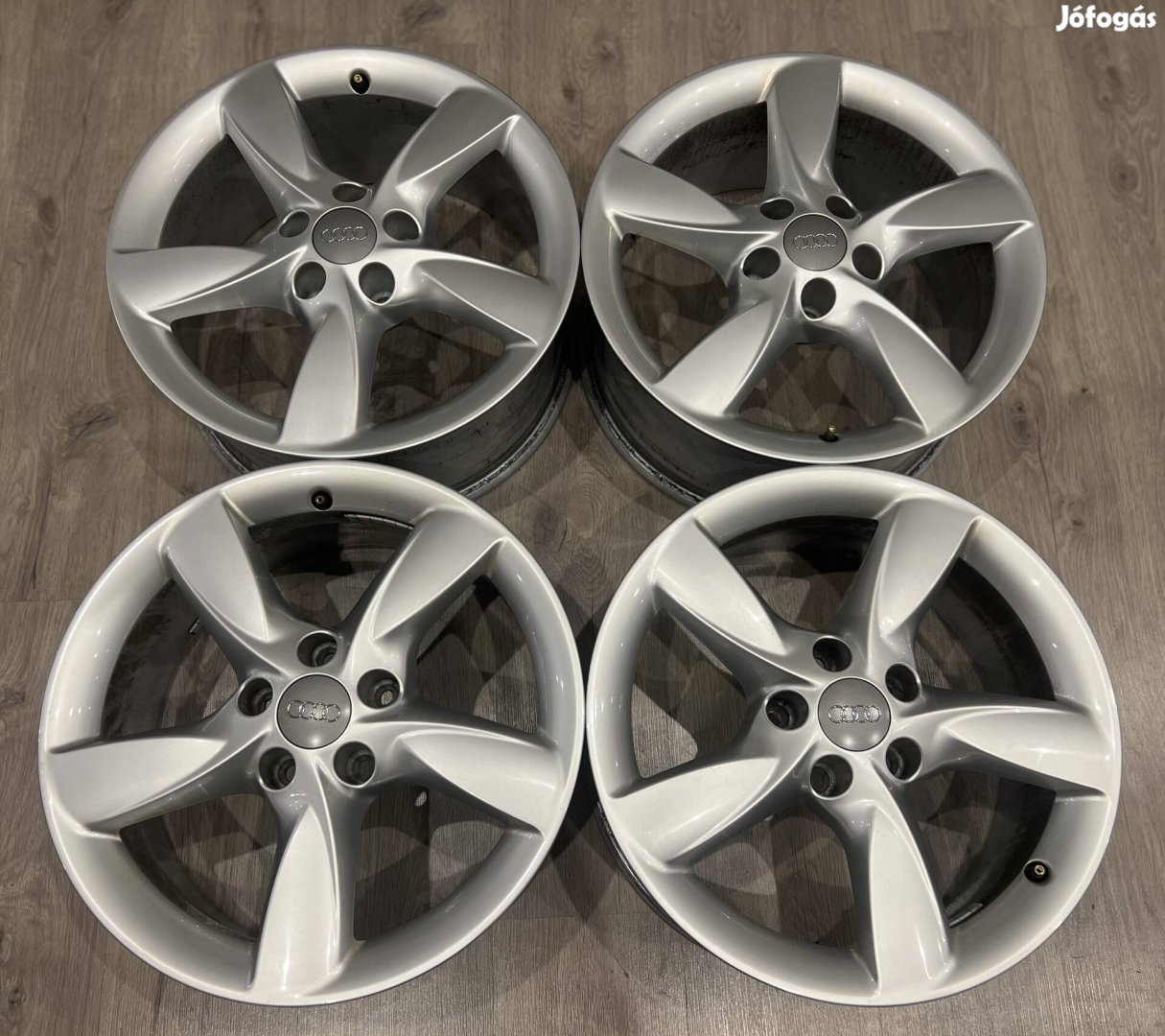 5x112 17 gyári Audi A6 A4 Q5 VW Skoda Seat alufelni 