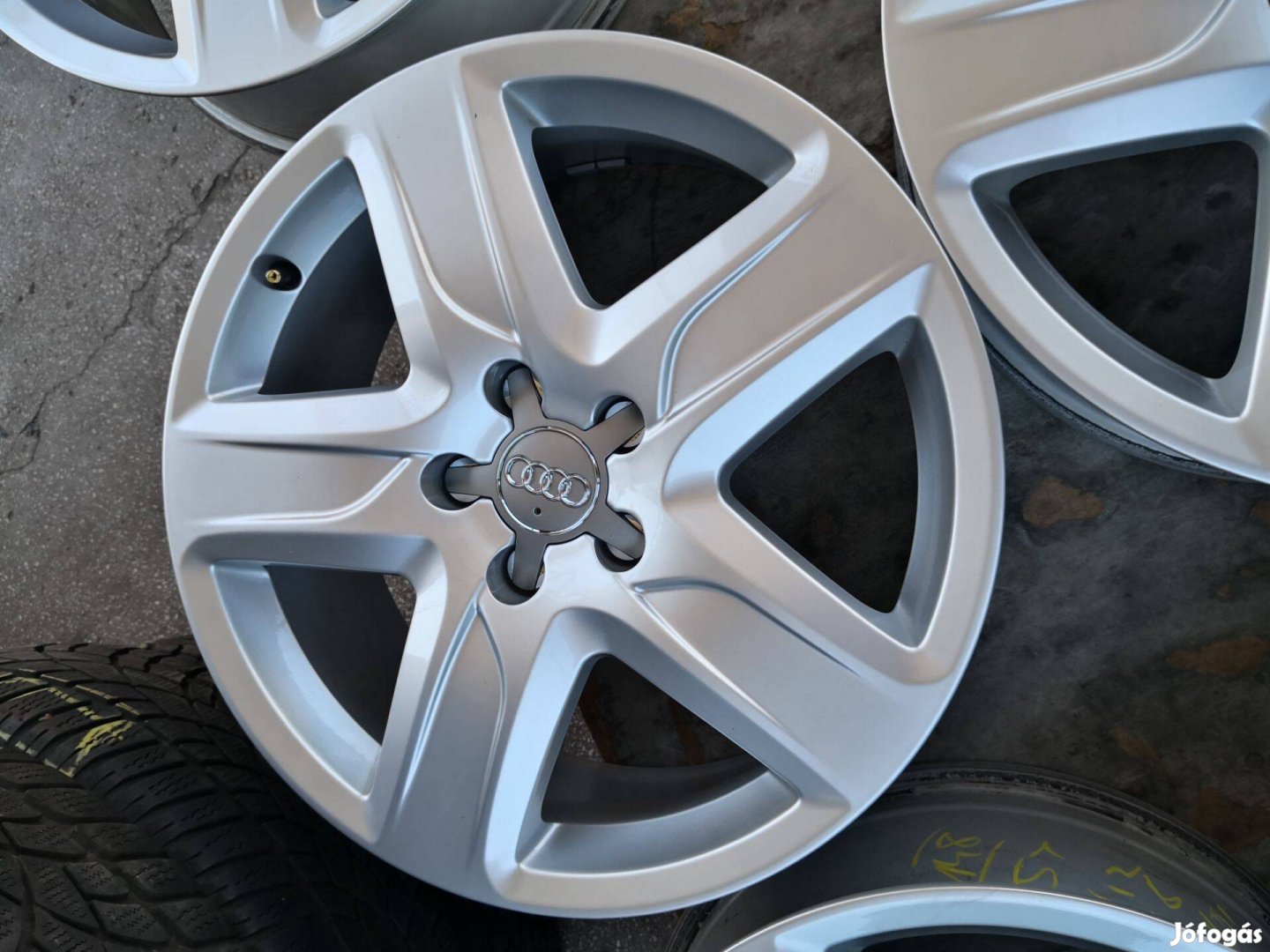 5x112 18 Gyári Audi alufelni 185000ft a 4db/148/