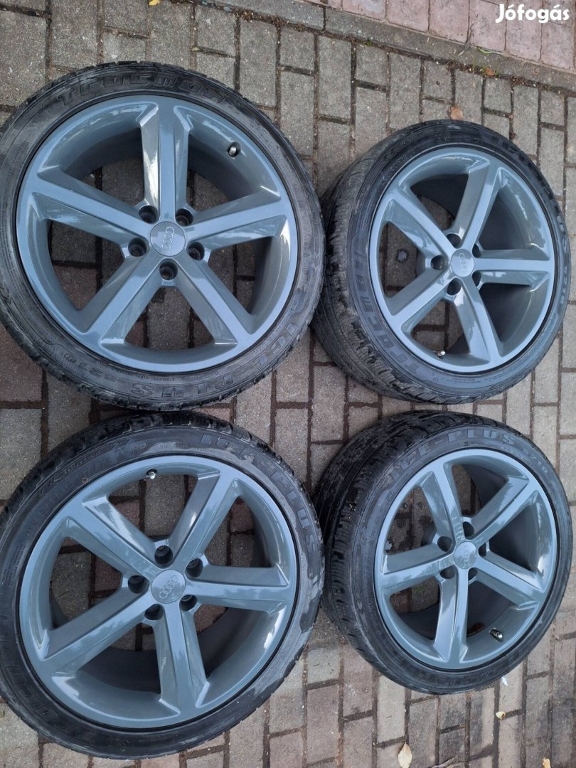 5x112 18 " gyári Audi s-line alufelni téli gumival 