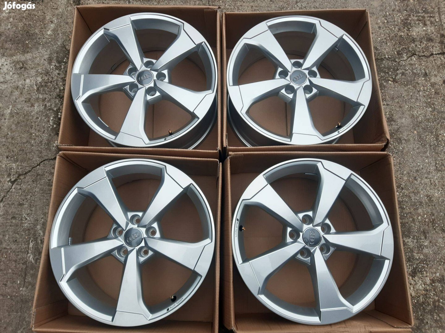 5x112 19" Audi A3, S3, RS3 -új gyári alufelnik