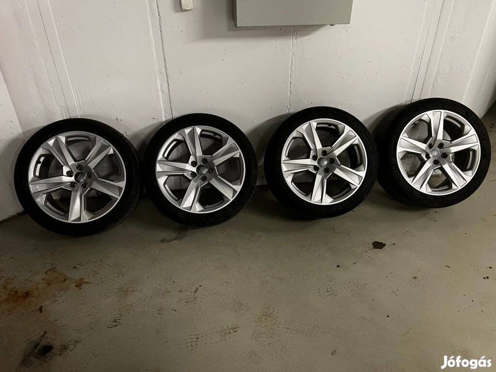 5x112 19x8J gyári AUDI alufelni, 255/40R19 új Goodyear Eagle F1 nyári