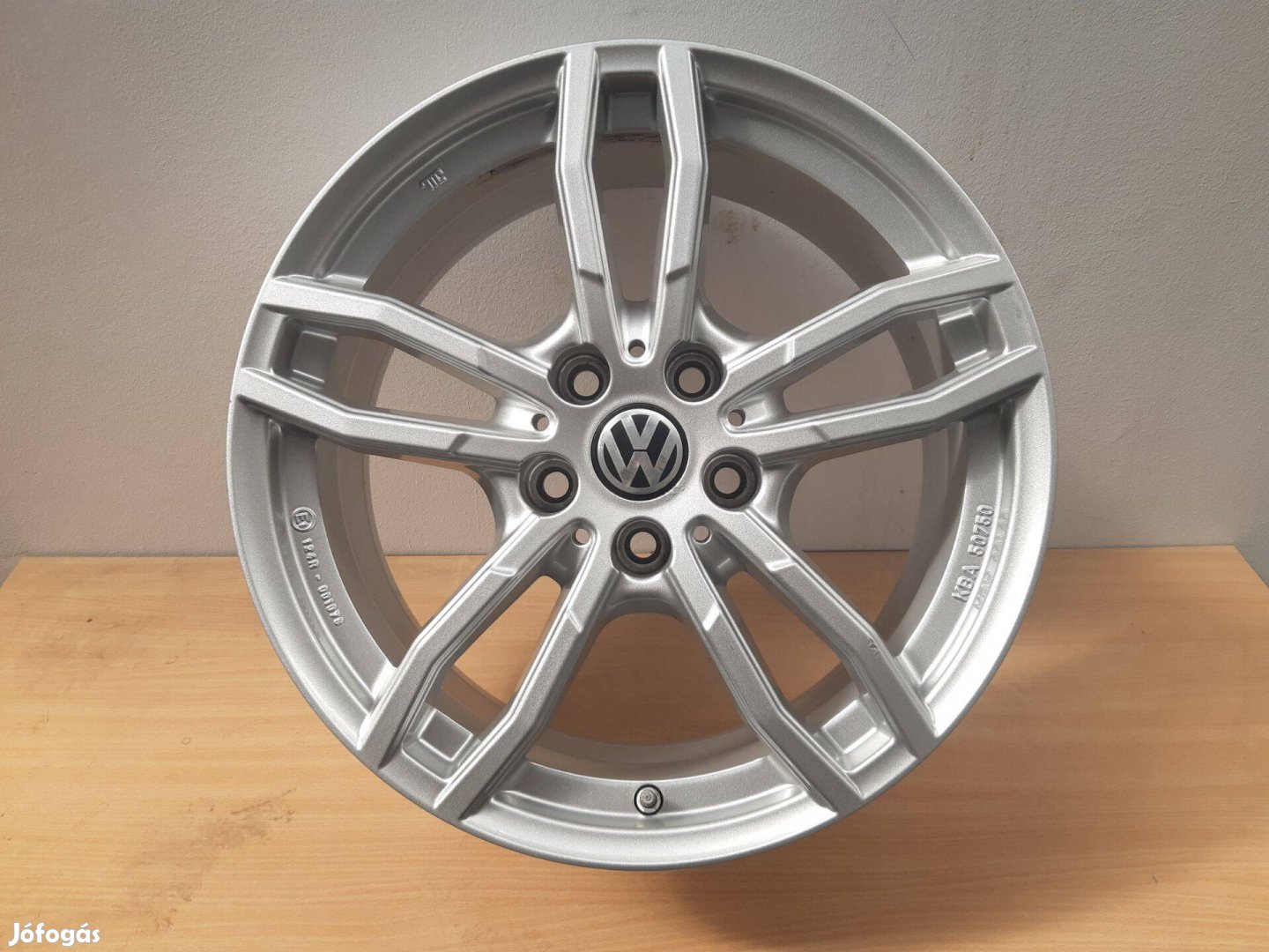 5x112 Alutec alufelni 7,5x17 ET52 Audi BMW Mini Volkswagen Skoda