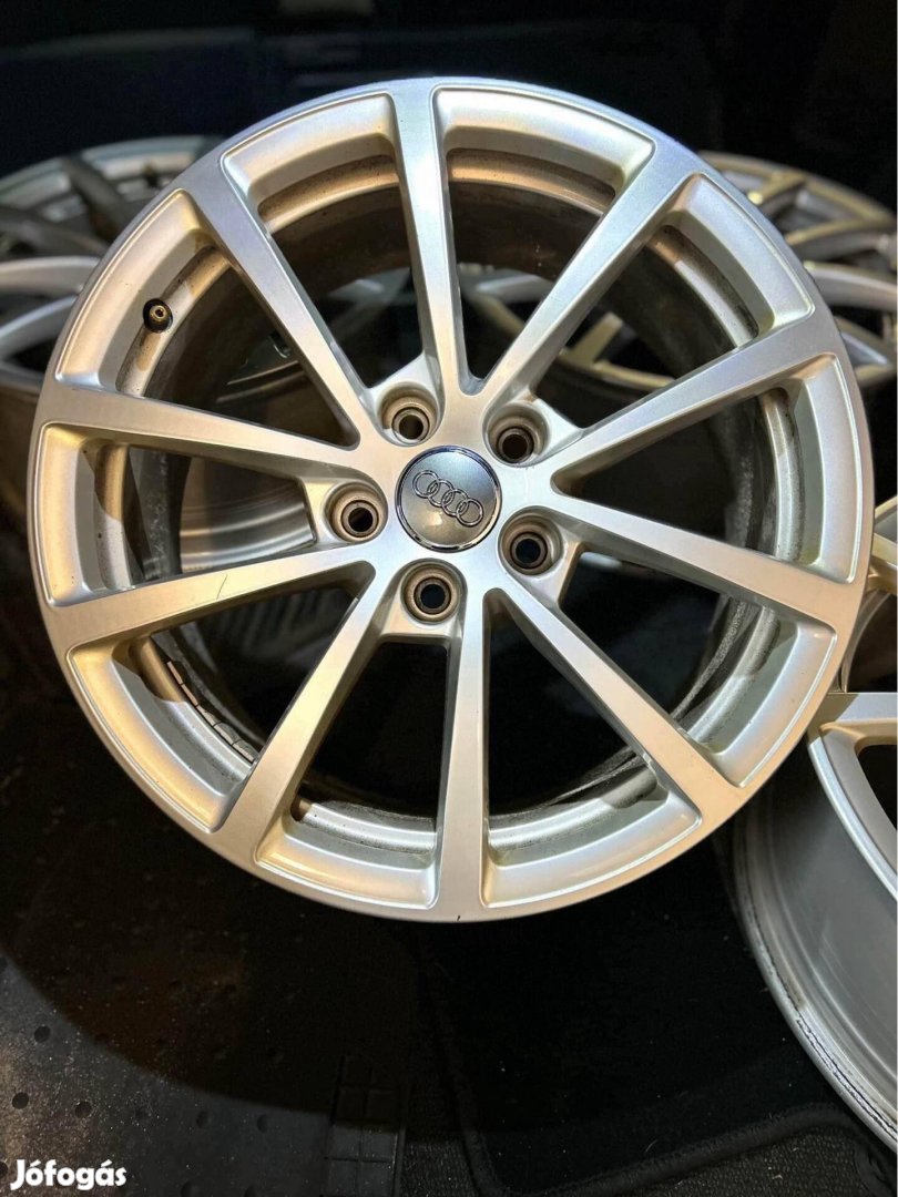 5x112 Gyari AUDI 17" R17, 17 felnik újszerű VW