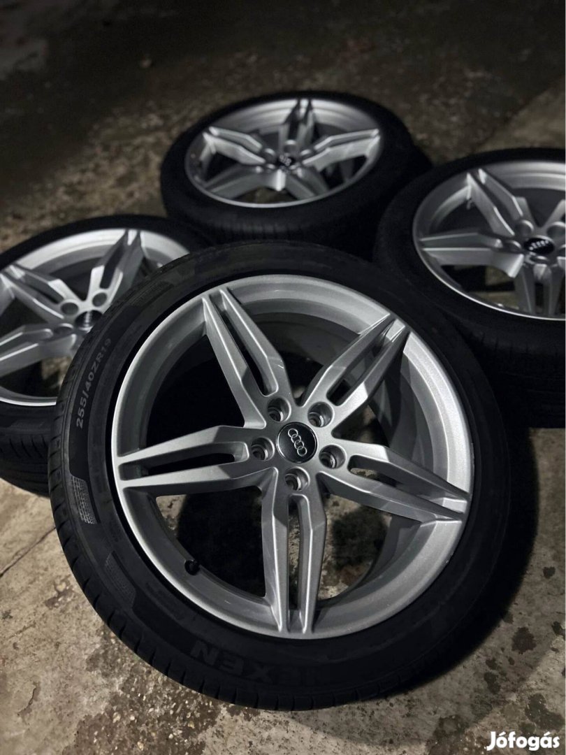 5x112 Gyari AUDI 19"nyari Nexen újszerű R19, 19