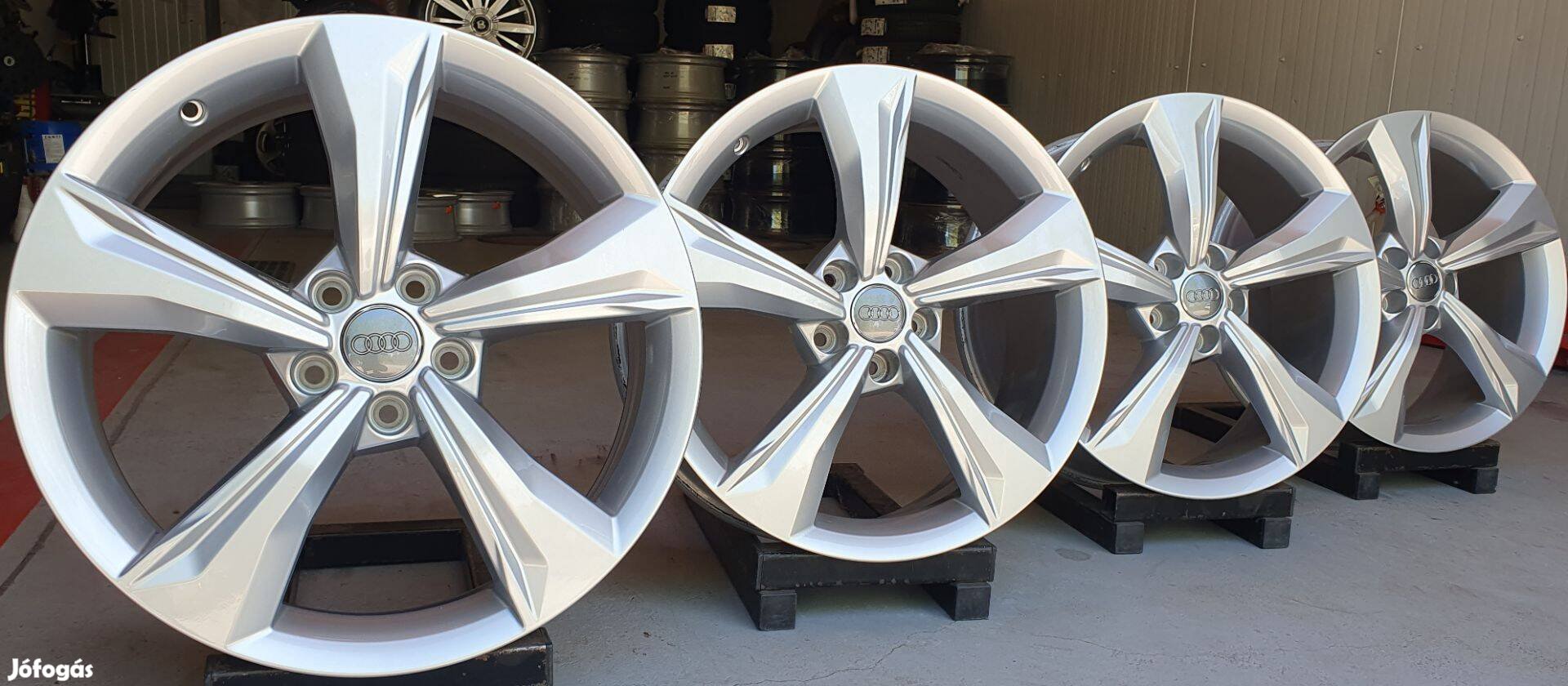 5x112 Gyári Audi Q5 SQ5 alufelni garnitúra 7x19" ET:34 /F135