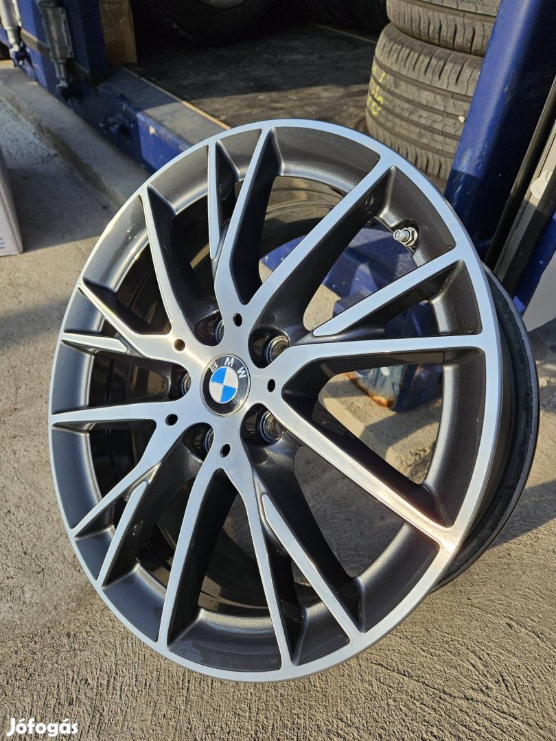 5x112 Gyári BMW alufelni garnitúra 