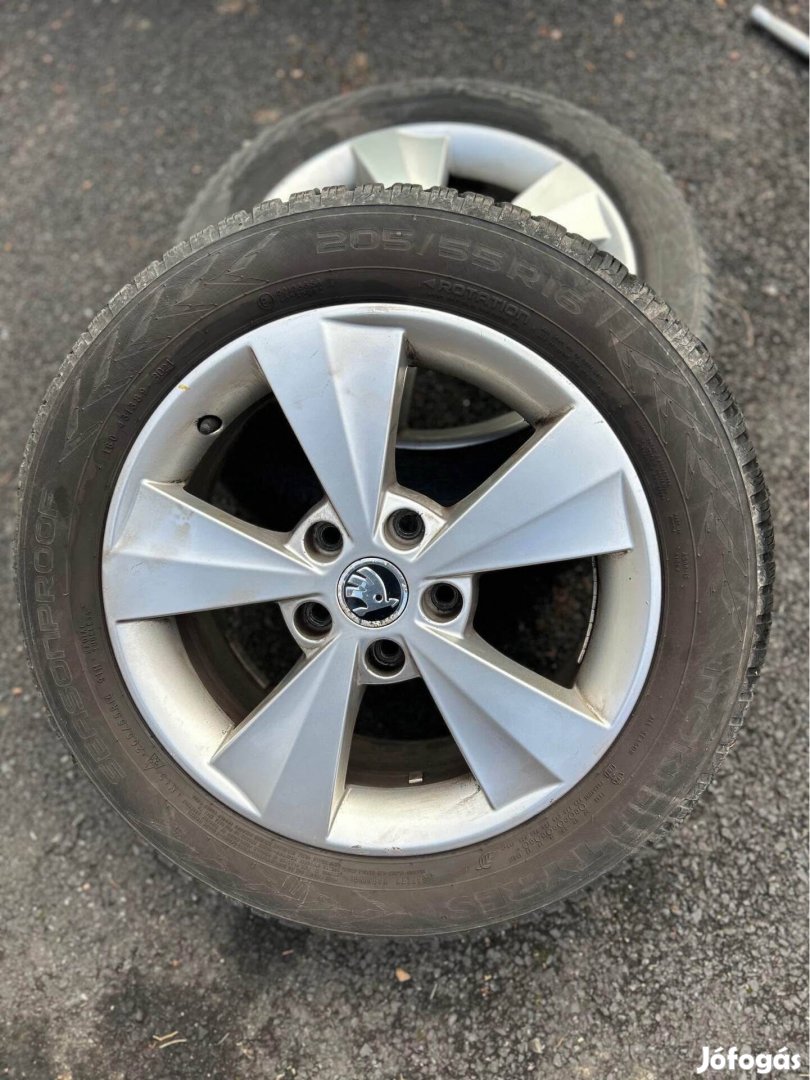 5x112 Gyari Skoda 16"nyari Semperit R16