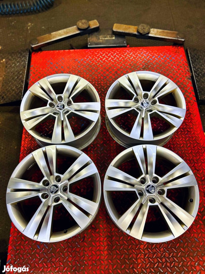 5x112 Gyari Skoda 18"újszerű R18, 18