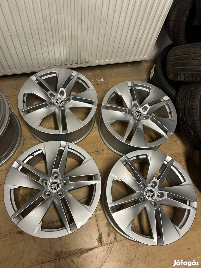 5x112 Gyari Skoda 19"új R19, 19 felnik