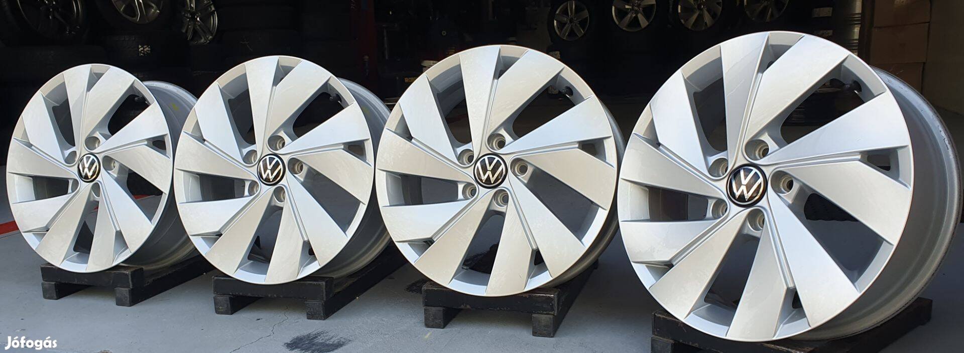 5x112 Gyári Volkswagen Golf Belmont alufelni 6,5x17" ET:46 /F127