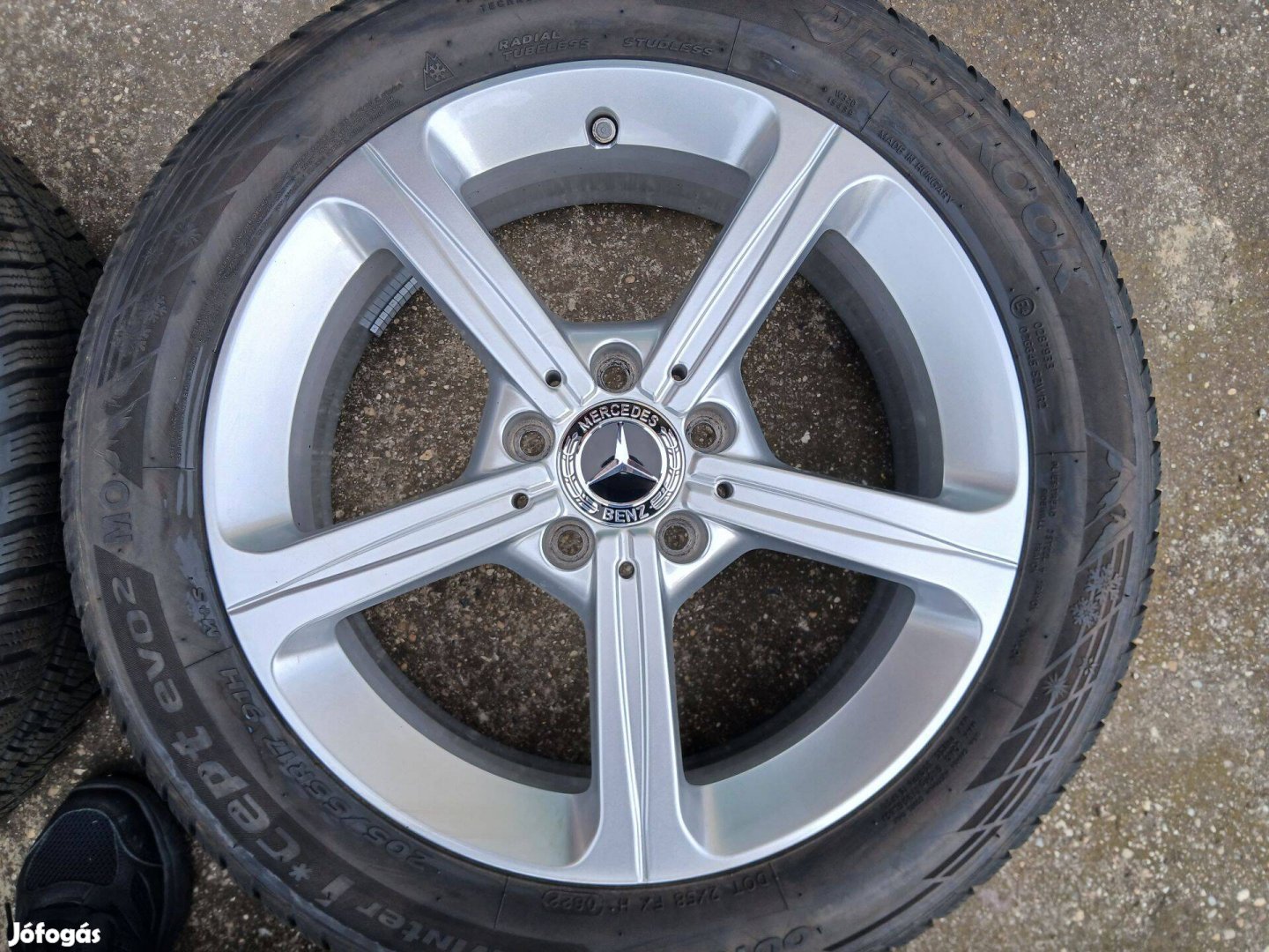 5x112 Mercedes A B CLA W177 W118 W247 17" alufelni felni téli gumikkal