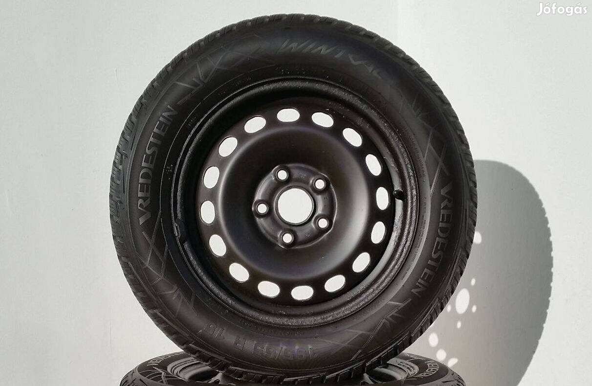 5x112 R15 Volkswagen Felni nagyon jó téli gumival 195/65 Audi Skoda