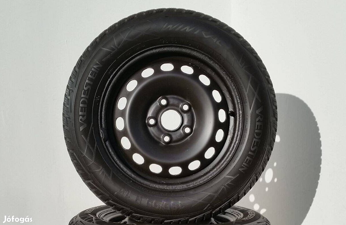 5x112 R15 Volkswagen Felni nagyon jó téli gumival 195/65 Audi Skoda