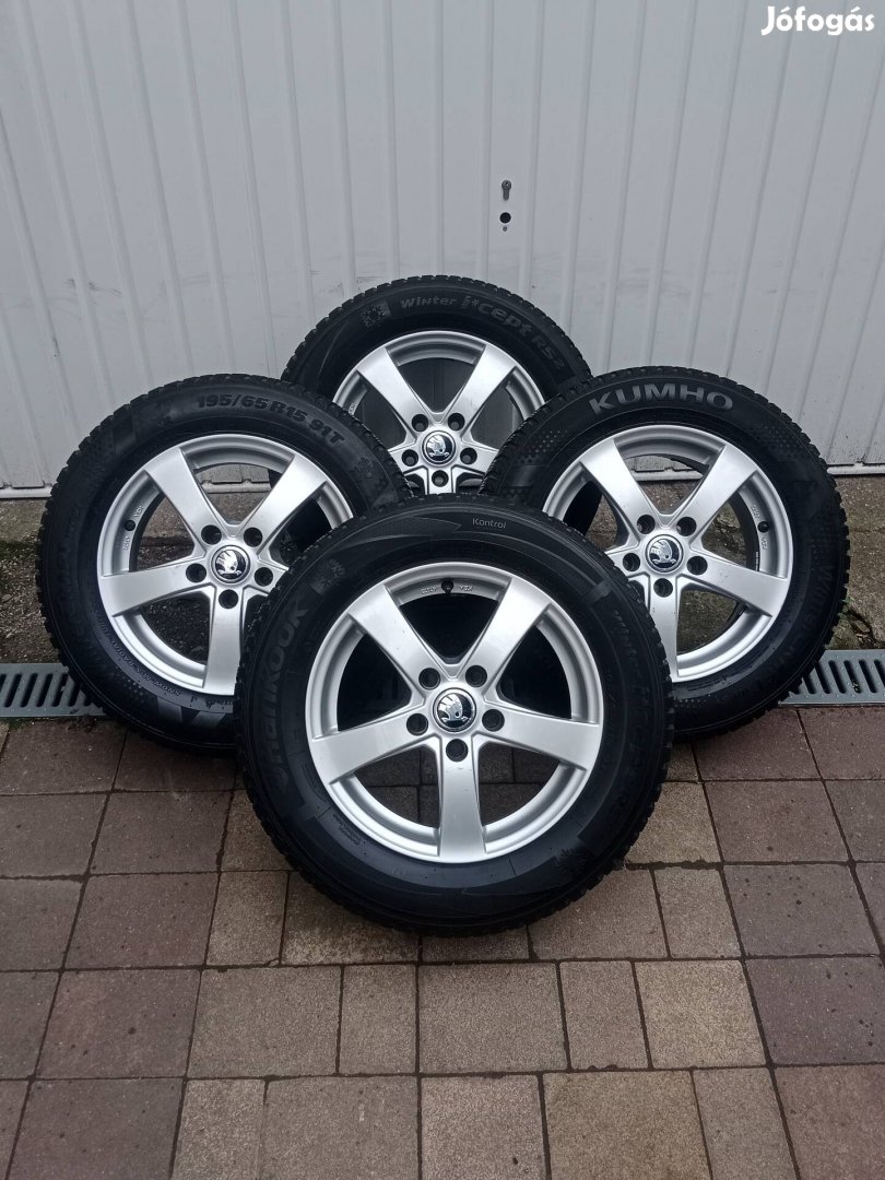 5x112 R15 dezent alufelni szett, 195/65 R15 téli gumi.