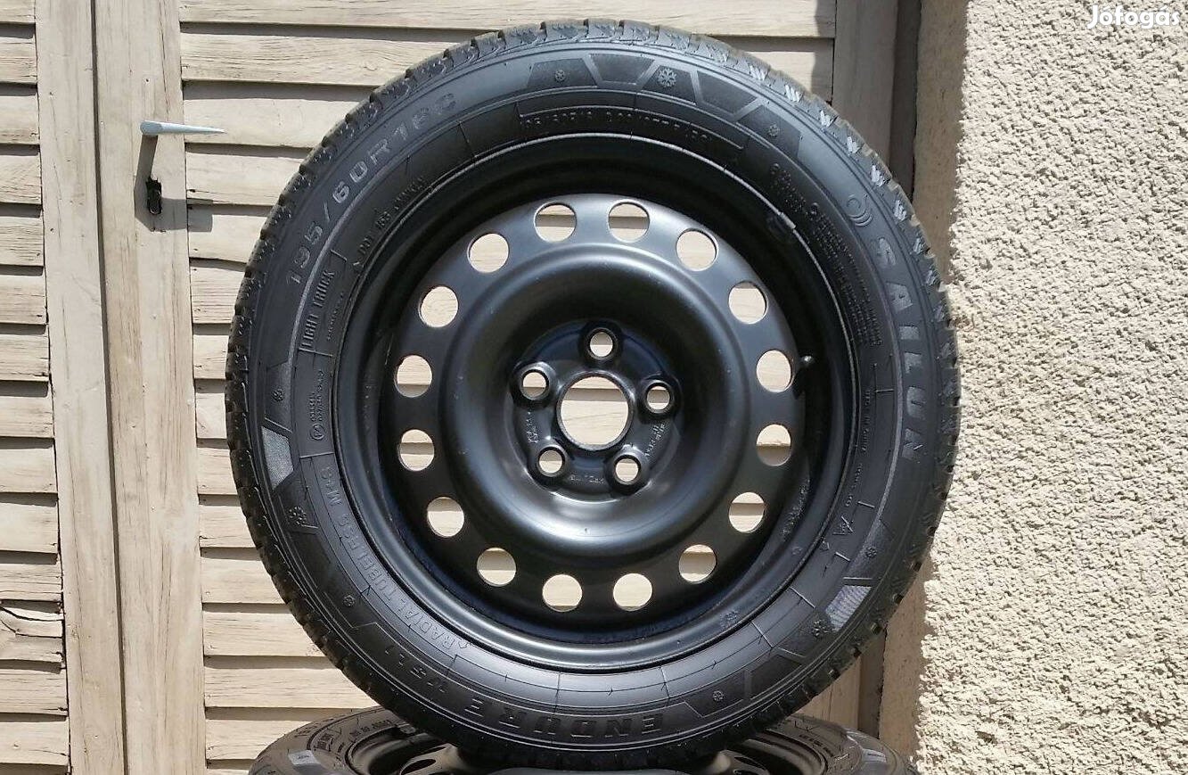 5x112 R16 Volkswagen Transporter T4 felni újszerű gumival 195/60 R16C