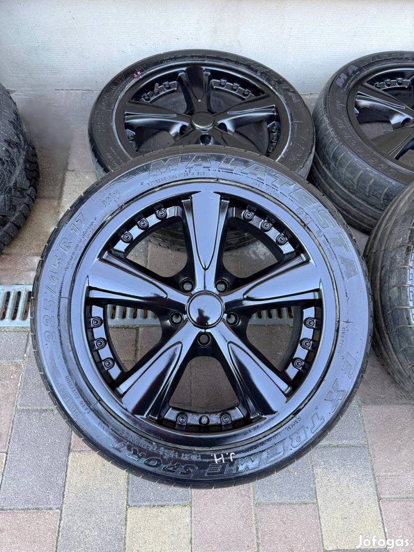 5x112 R17 Aez alufelni szett