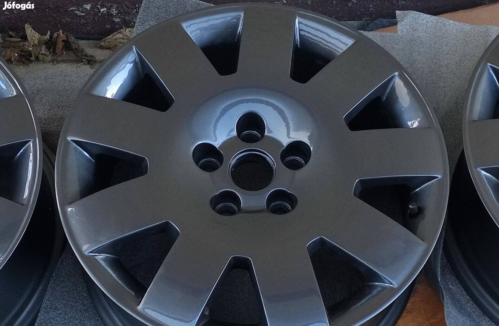 5x112 R17 VW Skoda Superb gyári tuning alufelni