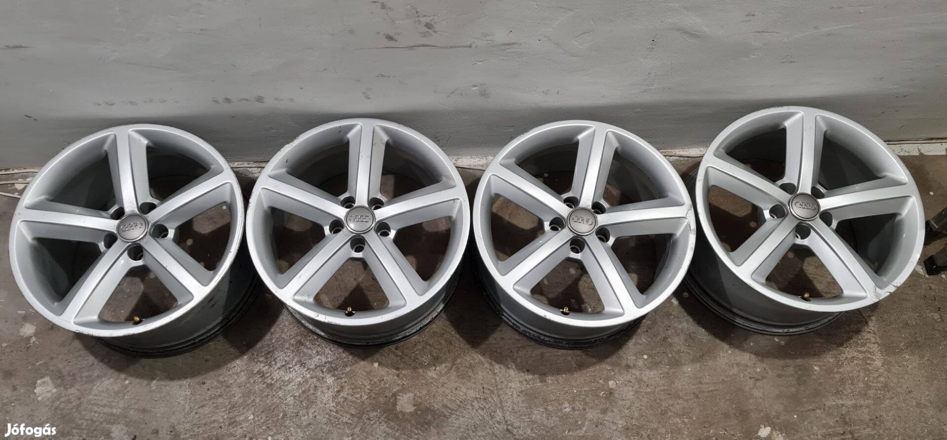 5x112 R18 ET29 Audi gyári s-line alufelni kerék Ronal 1748