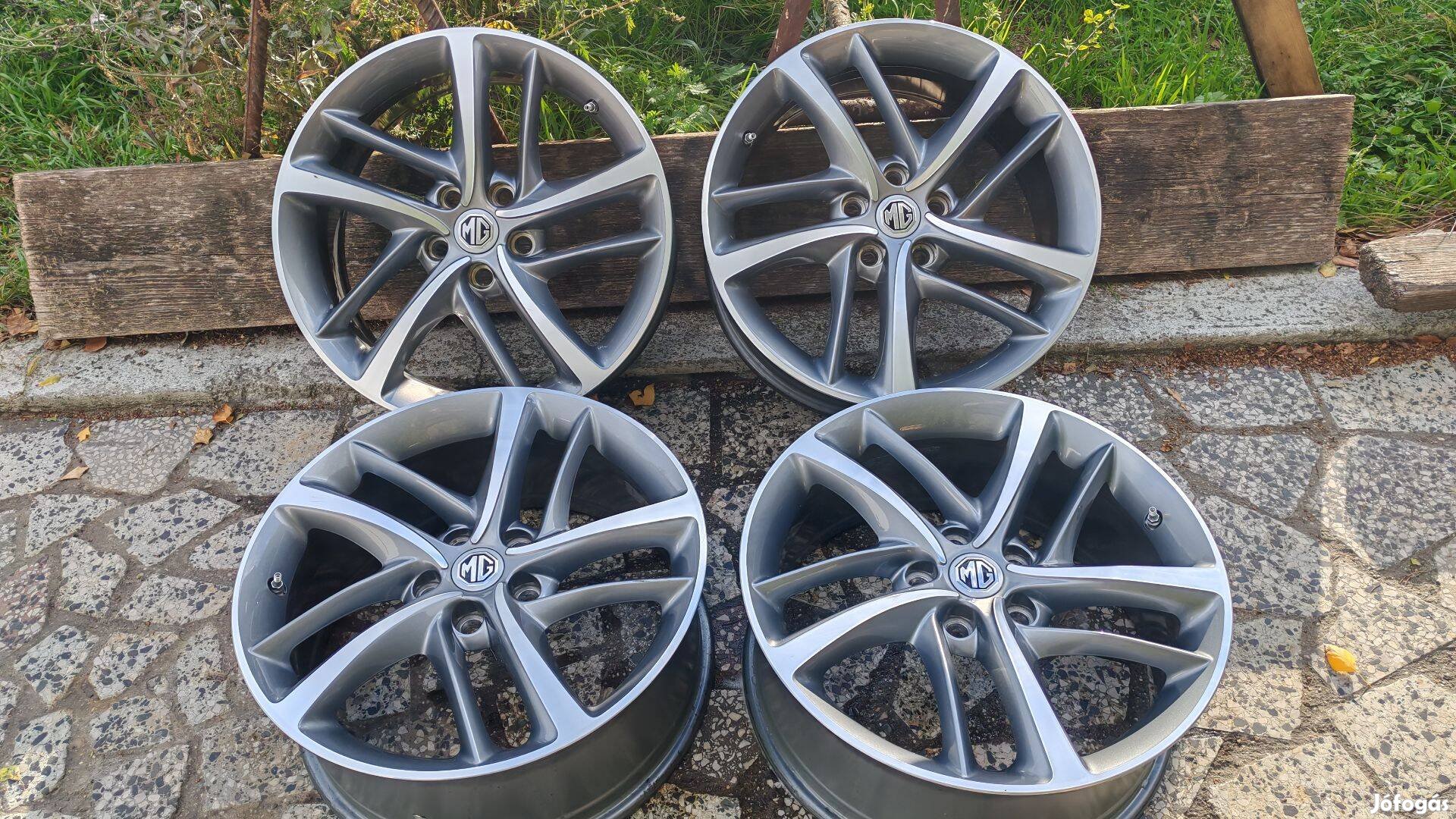 5x112 R18 - MG HS