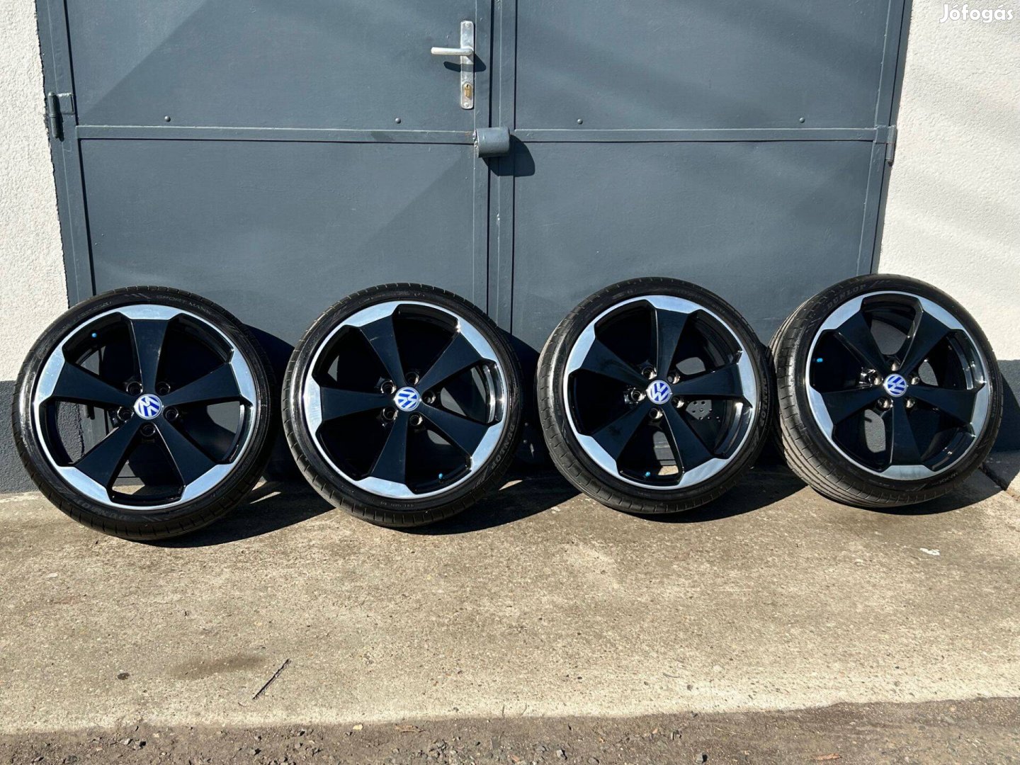 5x112 R 19 vw gyári alufelni Glandale sérülés mentes