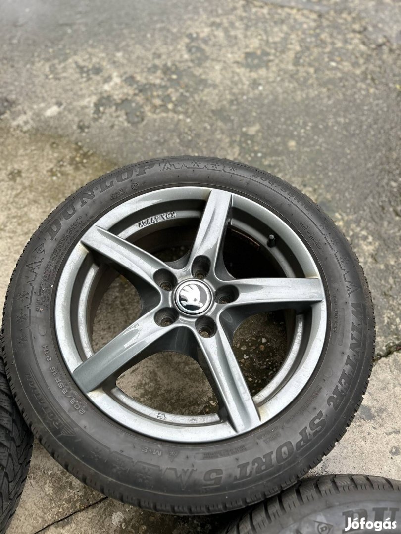 5x112 Skoda,VW,AUDI,SEAT,Mercedes 16"téli Dunlop R16, 16