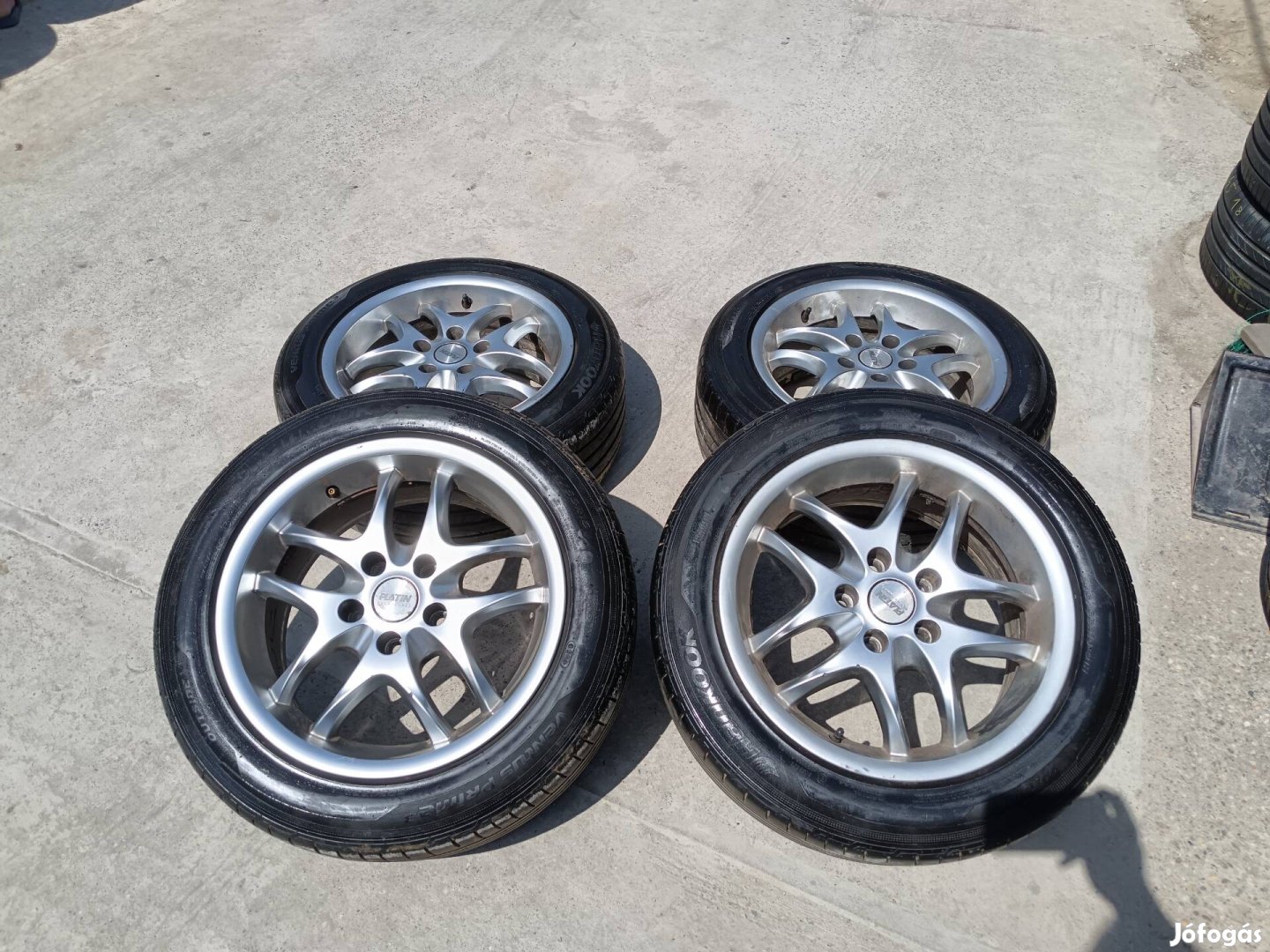 5x112 es 16" alufelni nyári gumival 