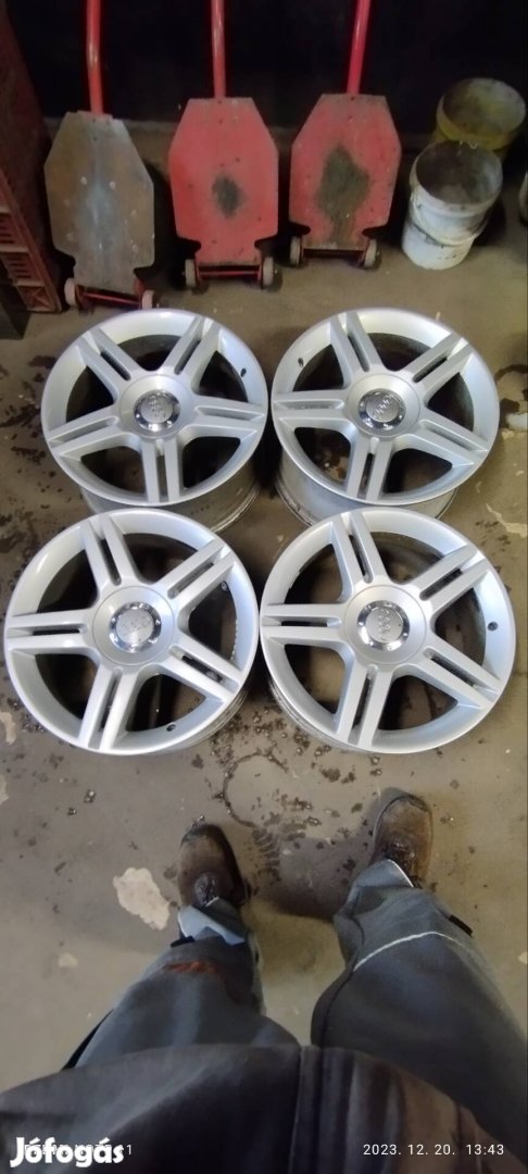 5x112 és 17"os Audi alufelni szett 