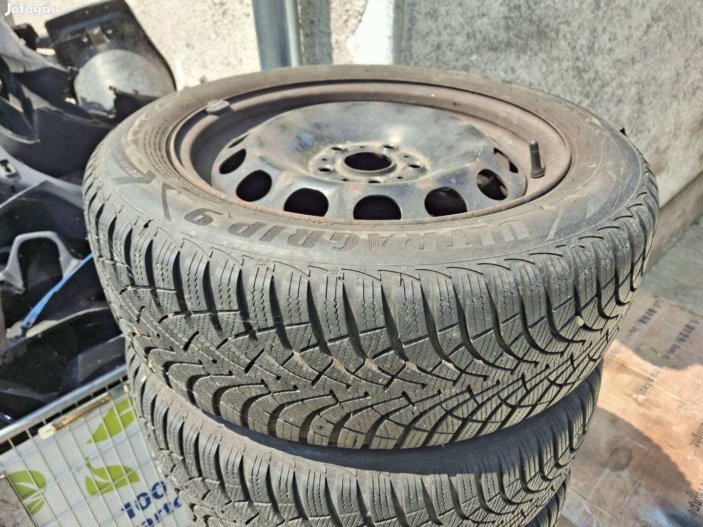 5x112 felnik téli gumikkal 20555 r16 goodyear