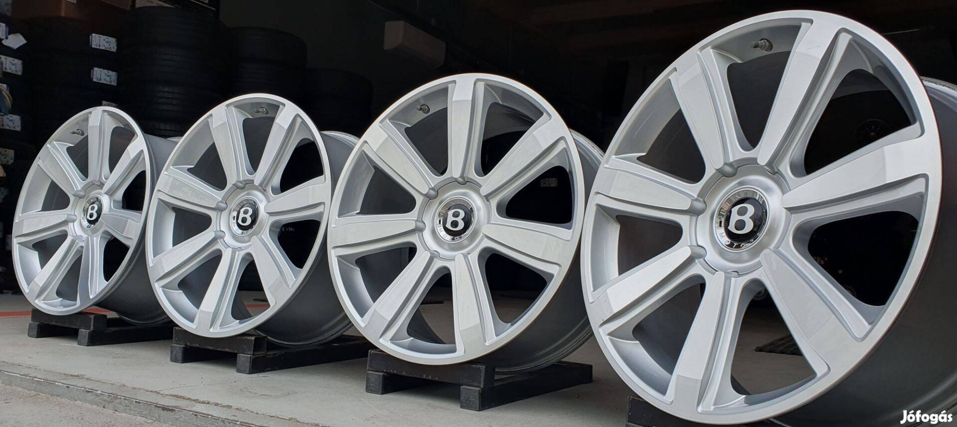 5x112 gyári Bentley alufelni garnitúra 9,5x21" ET:41. /F148